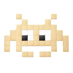 Invader #01 — Jaune sable
